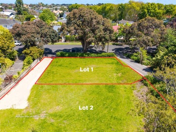 Build for your future in College Estate