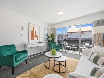 Newly Renovated Gem in Otahuhu!