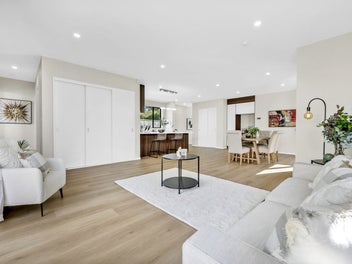 Exclusive Newly Built. Must Sell!