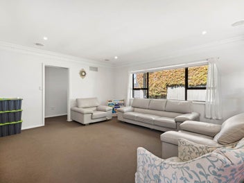 MOTIVATED SELLER - $1,170,000 - MAKE AN OFFER!
