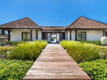 Whitford Bali Escape