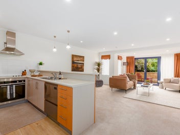 Easy living in the heart of Karori