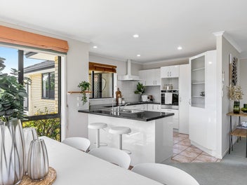 Versatile Coastal Living