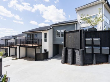 Modern Comfort, Central Address