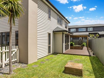 STUNNING FAMILY HOME - VENDOR BOUGHT!