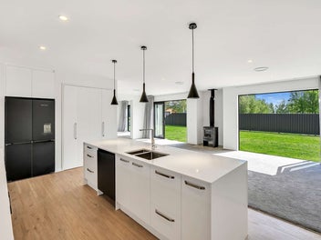 Move Straight In. Soak Up the Scenery.