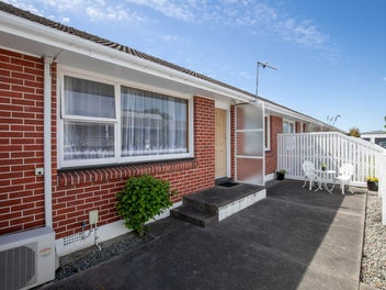 LOCATION, CONVENIENCE IN THE SCHOOL ZONES