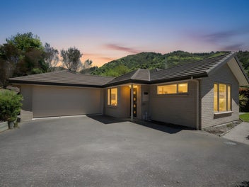 Low-Maintenance Living in The Brook