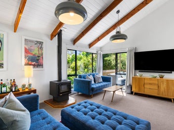 A Family-Perfect Reality, Expectational Starter!