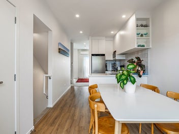 Three bed Three Bath & Garage in Prime Location!