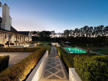 Spectacular Coatesville Estate