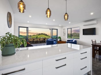 YOUR SLICE OF PARADISE