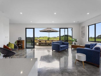 YOUR SLICE OF PARADISE