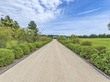 Sustainable Living at Its Best in Dunsandel