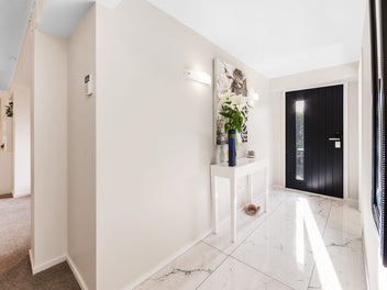 A Rare Chance to Live the Redcliffs Dream