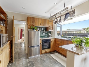 Light, Lifestyle & Location