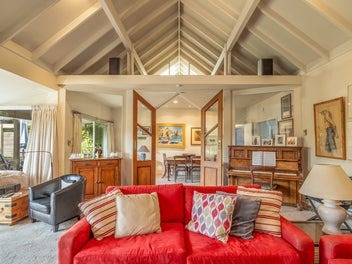 Henning-Hanson Mid-Century Magic