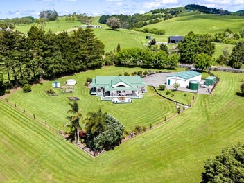 A Countryside Retreat with Timeless Appeal