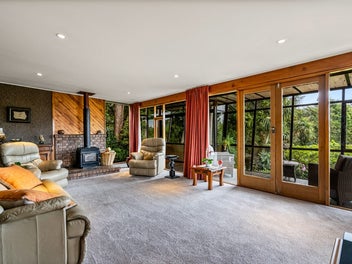 LIFESTYLE PLUS LOCATION