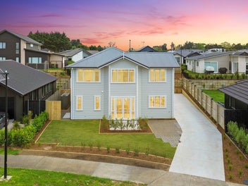 LIVE right next door to Family!