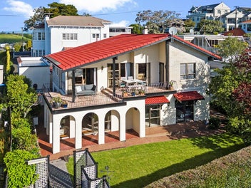 Magic Location; Potential to Polish