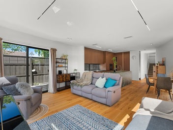 Luxury with Heart - Relocating Vendors Say Sell