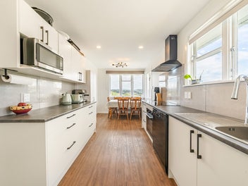 NEAT, MODERN & MOVE-IN READY