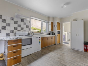 Be Quick! Tidy and Versatile at a Sharp Price!