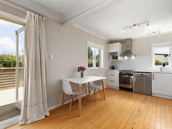 Freshly Updated Family Home – Ready for You!