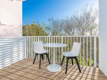 Instant Icon in Onehunga