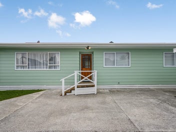 Effortless Style & Easy Care Living