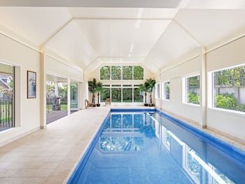 Serious about Selling! Lifestyle in the City