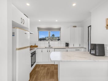 Prime Location, Smart Investment!