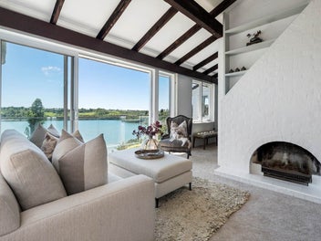 Million Dollar Views