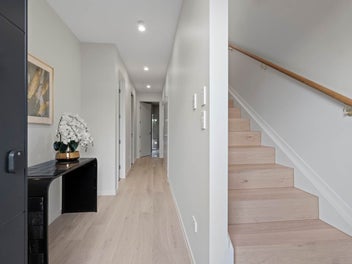 Brand New Luxury – DGZ