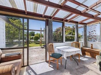 3 Bedroom Home with Tandem Garaging