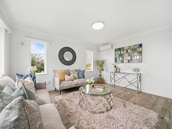 Rangi Zone & Must be Sold