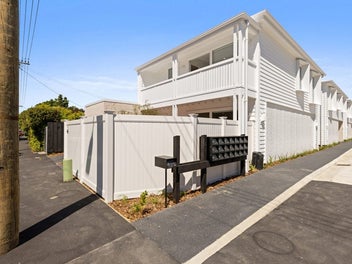 Standalone, Freehold, and Full of Character!