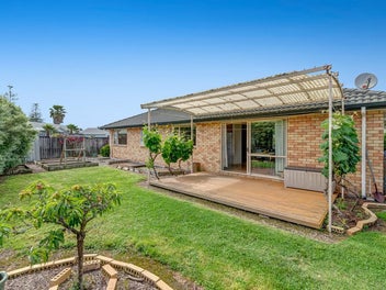 Brick & Tile Charmer - Make it your own