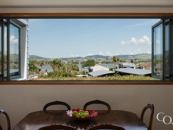 Position, Privacy and Harbour Views in The Avenues