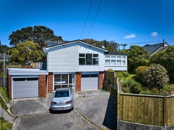 Mortgagee Auction Sale – Sizeable family home