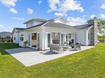 Brand New: New Agent - New Price Expectations!