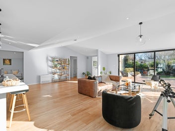 1,019sqm Donnithorne Masterpiece in Fendalton