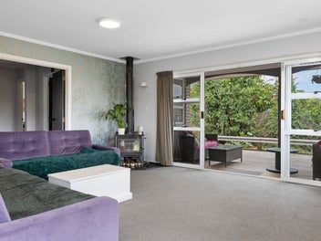 Sunny, solid and convenient living