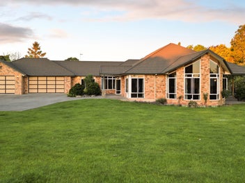 Vendor Says Sell - All Offers Welcome!