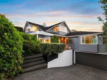 FAMILY FIRST - THE ULTIMATE ST HELIERS ESTATE