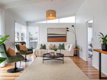 Mid-century Cool with Garden and Garage