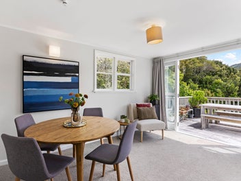 Sunny & Modernised 1940's Start or Downsize