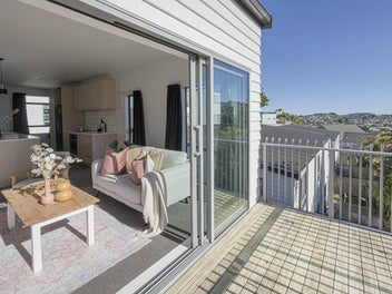 Overseas Owner's Orders:Sell Now