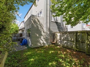 Freehold Three-Level Townhouse
